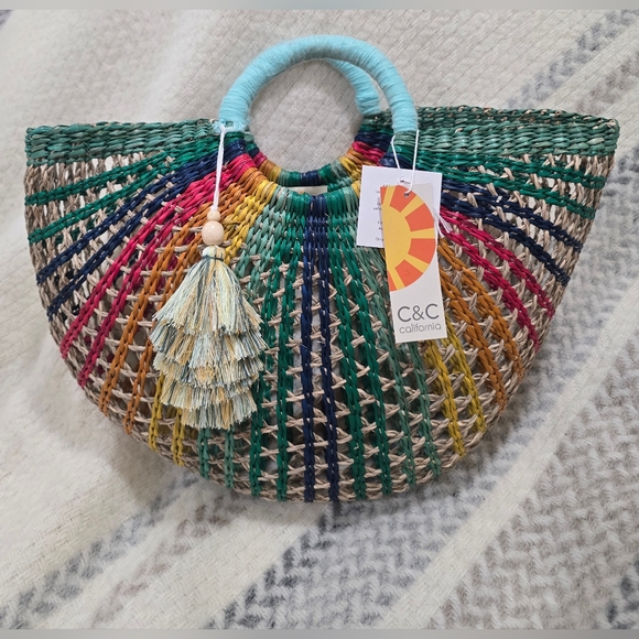 Rainbow Fan Rattan Beach Bag from Anthropologie by C&C California - Picture 5 of 12